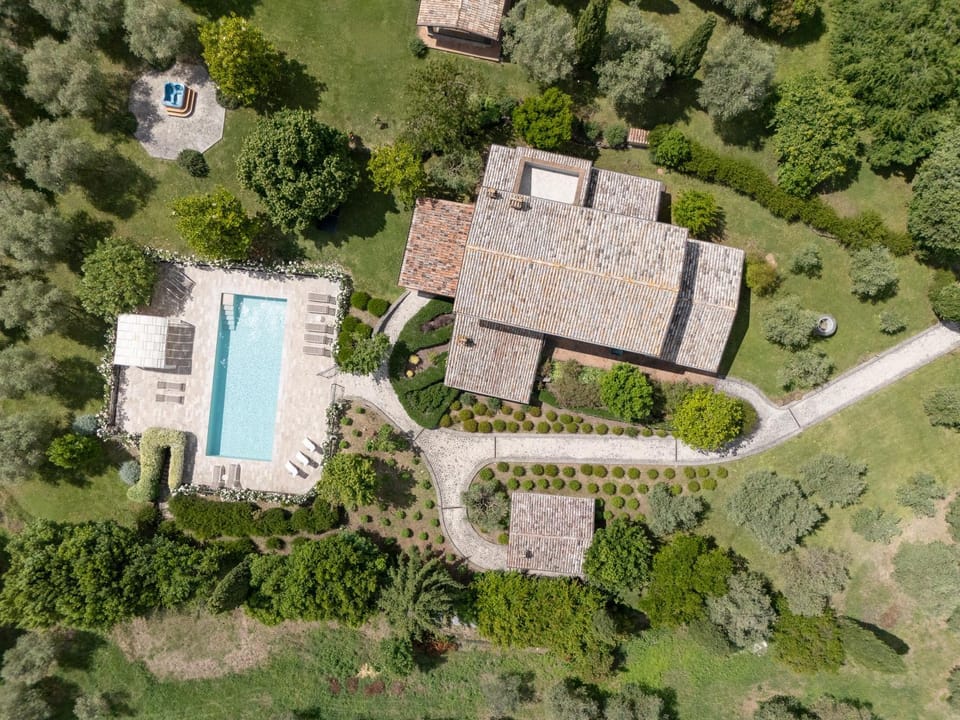 Bird's eye view, View (from property/room), Garden view, Pool view, Swimming pool, Inner courtyard view