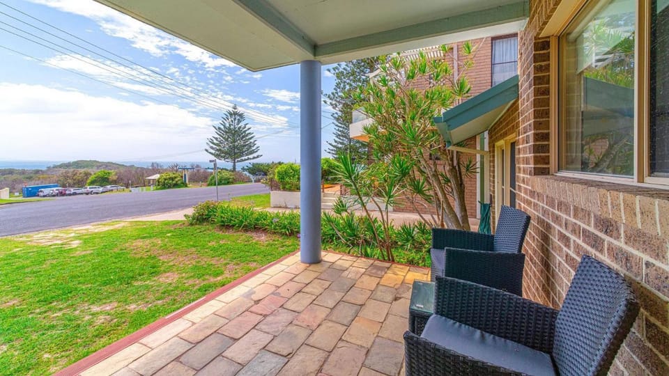 Sandilands 2 - Lifestyle Yamba Apartment in Yamba