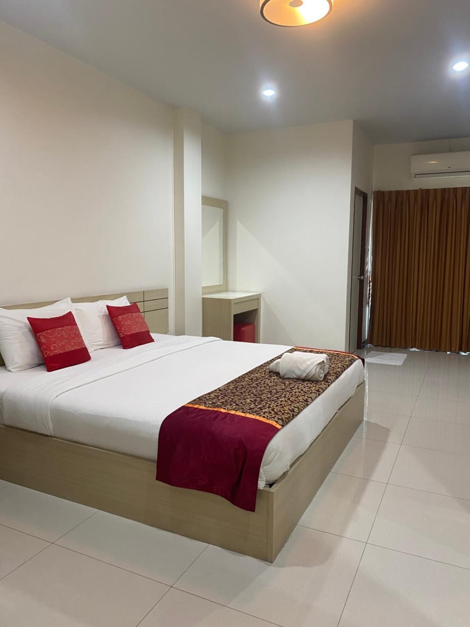 สวัสดีแมนชั่น Apartment in Chon Buri Changwat