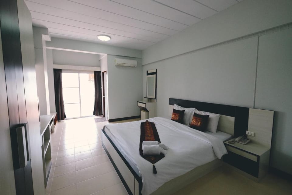 สวัสดีแมนชั่น Apartment in Chon Buri Changwat