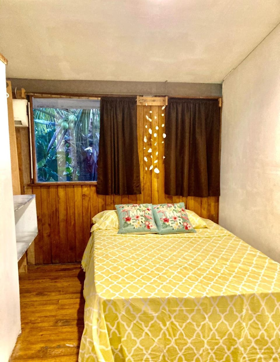 Beautiful Second Story Apartment 202 Next to Playa Flamingo Bed and Breakfast in Playa Flamingo