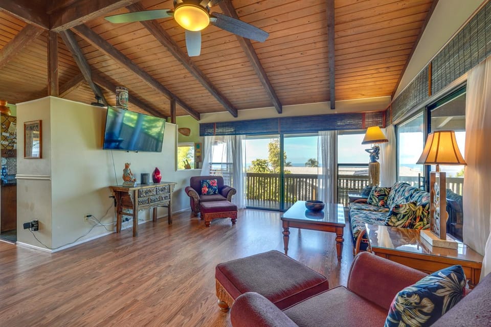 ‘Hale O Aloha’ Handicap Accessible Gem in Kona! House in Holualoa
