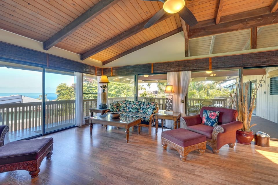 ‘Hale O Aloha’ Handicap Accessible Gem in Kona! House in Holualoa
