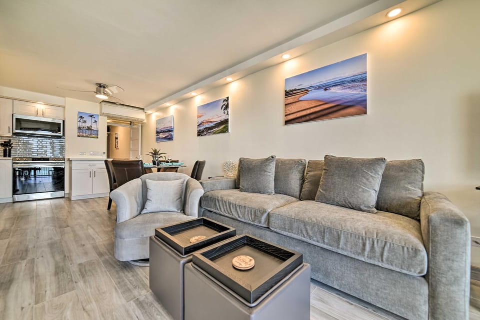 Luxury Oceanfront Mana Kai Resort Condo House in Wailea