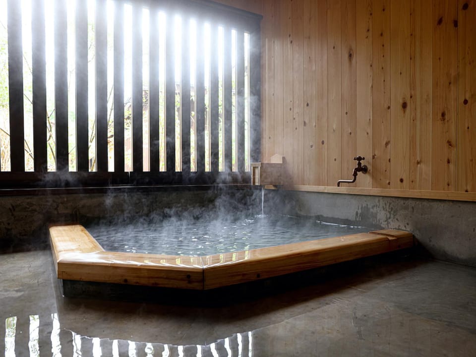 Hot Spring Bath, Bathroom