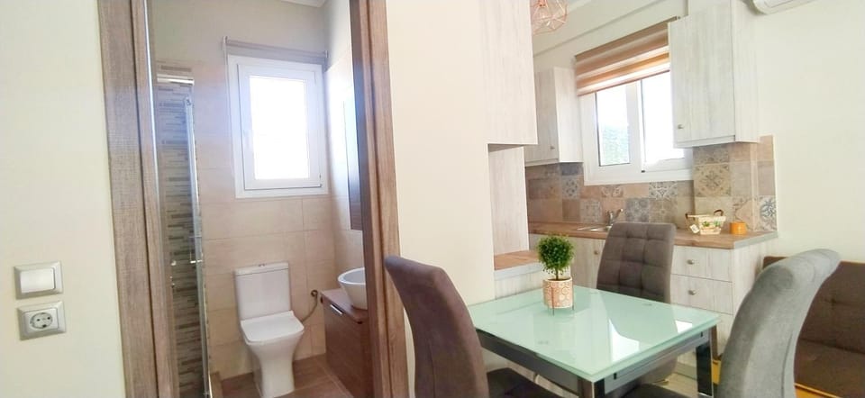 Experience a nice view appartment-heart of Athens Apartment in Athens
