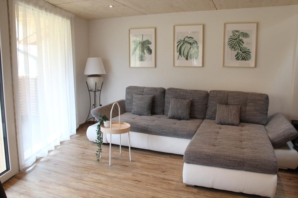 Living room, Lounge or bar, Seating area