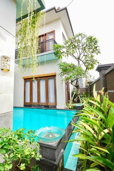 Villa Cleopatra Bali Villa in Denpasar