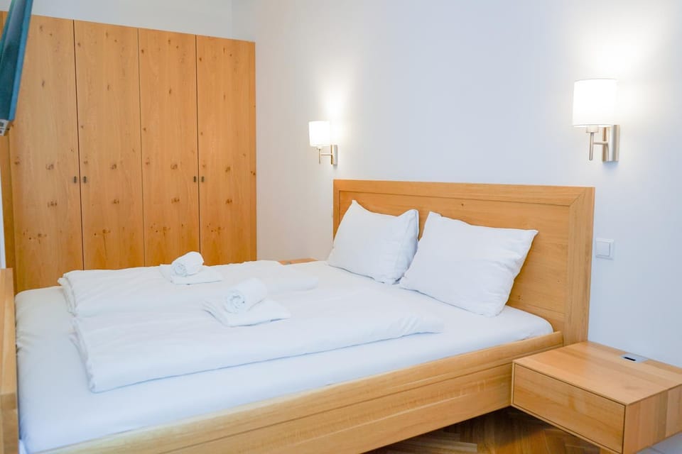 TV and multimedia, Bedroom