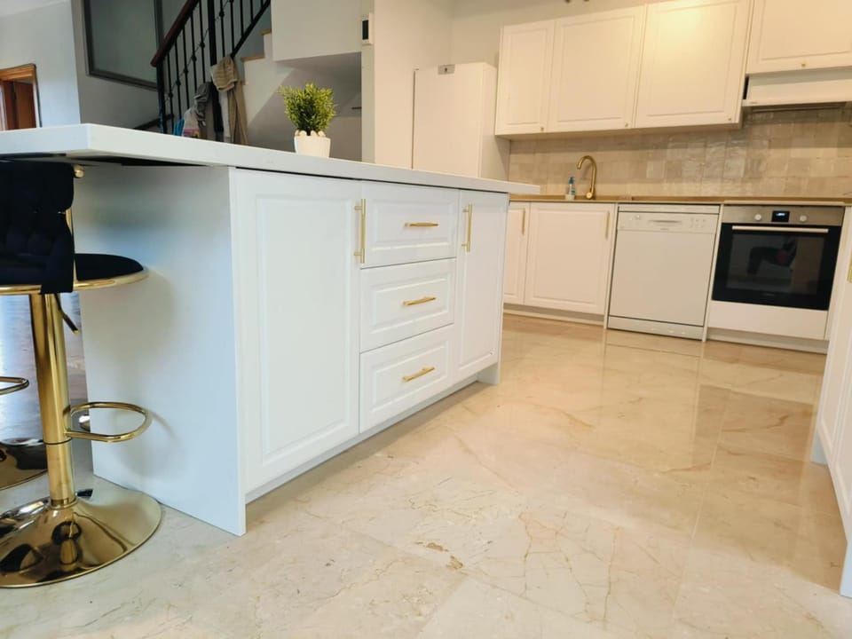 3 bedroom home with amazing views & outdoor spaces House in Costa del Sol