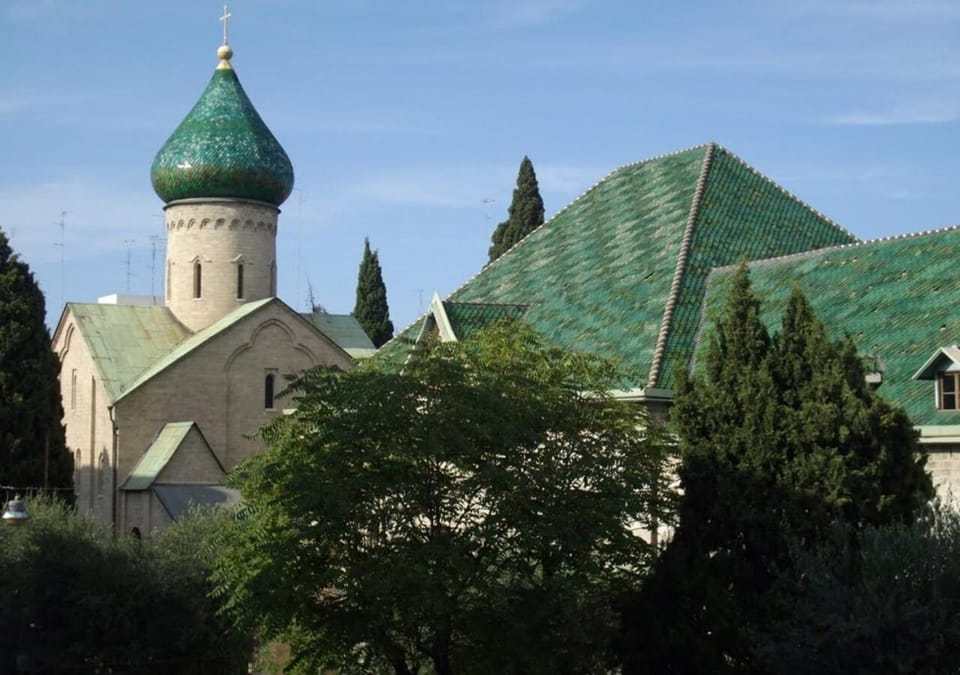 Activities, Entertainment, Location