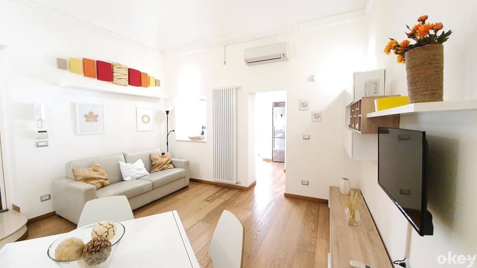 TV and multimedia, Living room, air conditioner