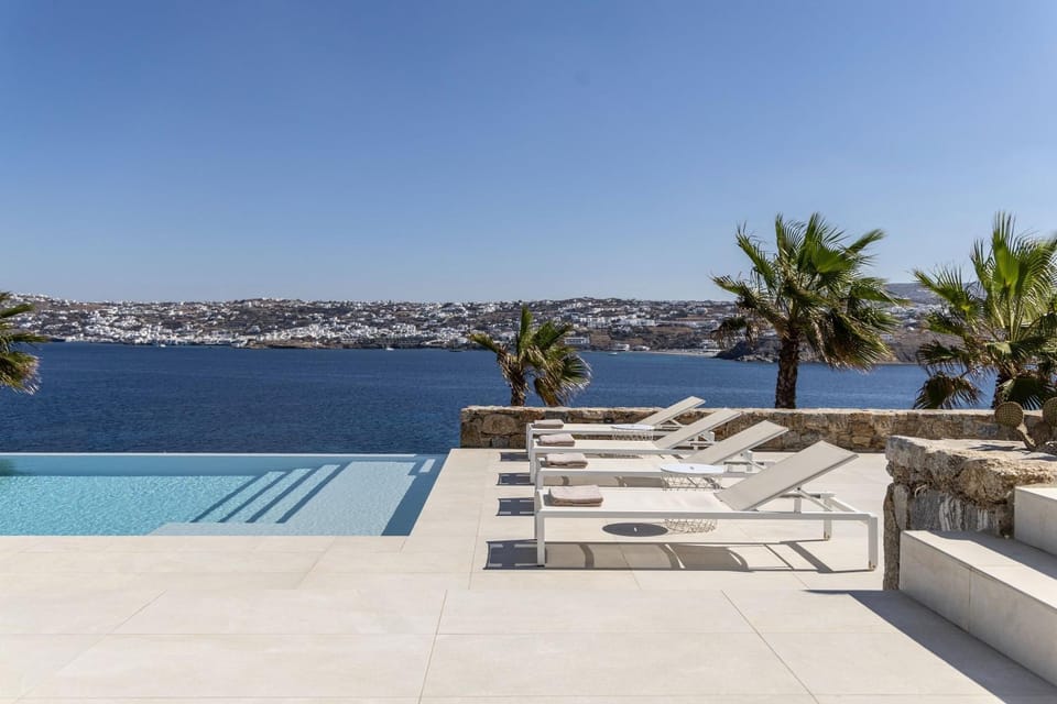 Sea view, Swimming pool