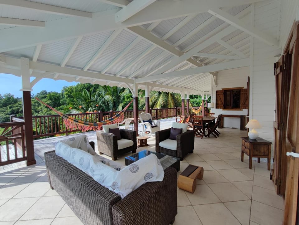 Balcony/Terrace, Photo of the whole room