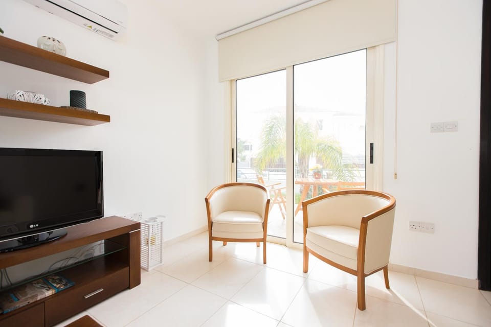 Pernera Holiday Villa 588 Villa in Paralimni