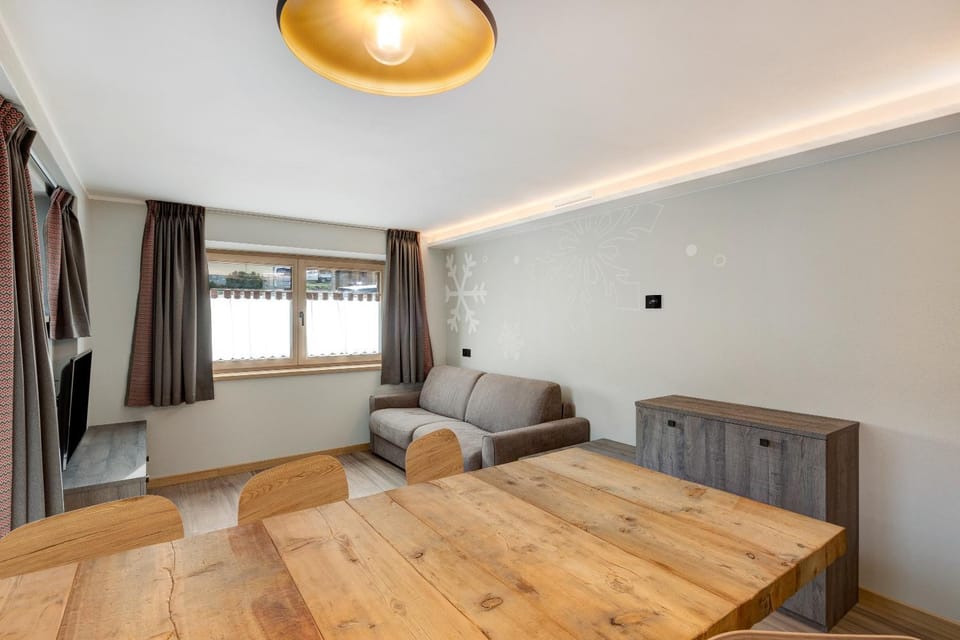 Snow Mountain Planet Suite House Apartment in Canton of Grisons