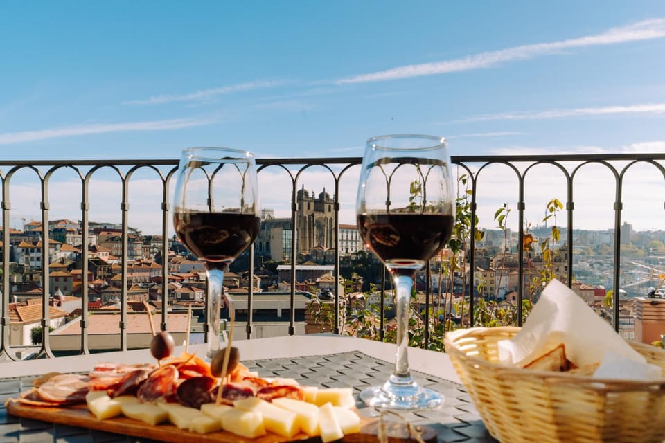 Day, Natural landscape, View (from property/room), Balcony/Terrace