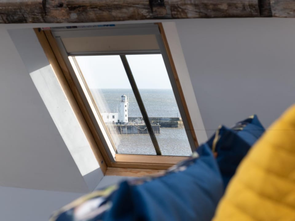 Bed, Bedroom, Landmark view, Sea view