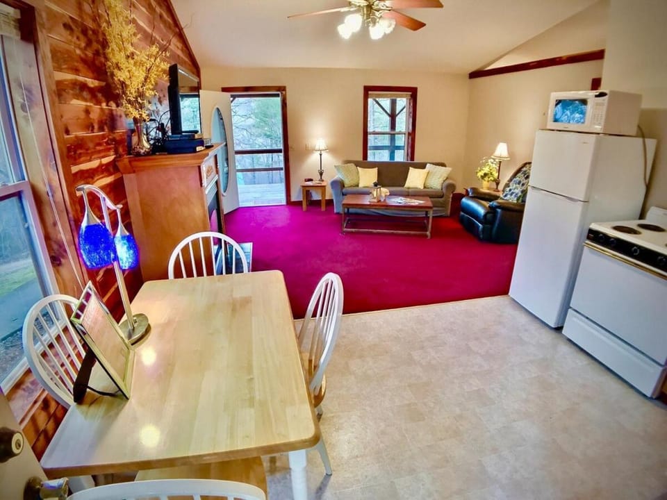 Living room, Dining area
