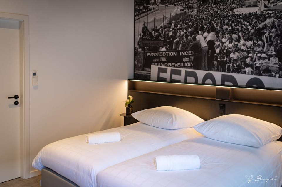 Boutique Hôtel, La Cour de la Reine, Rooftop & Bistronomique Restaurant Hotel in Wallonia, Belgium