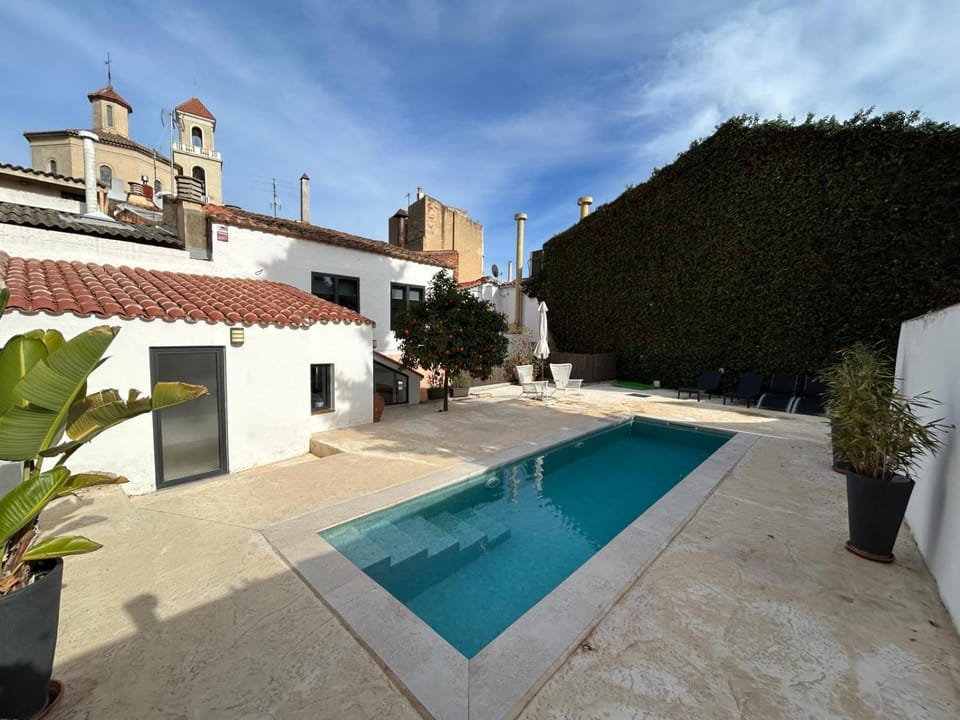 Pool view, Swimming pool