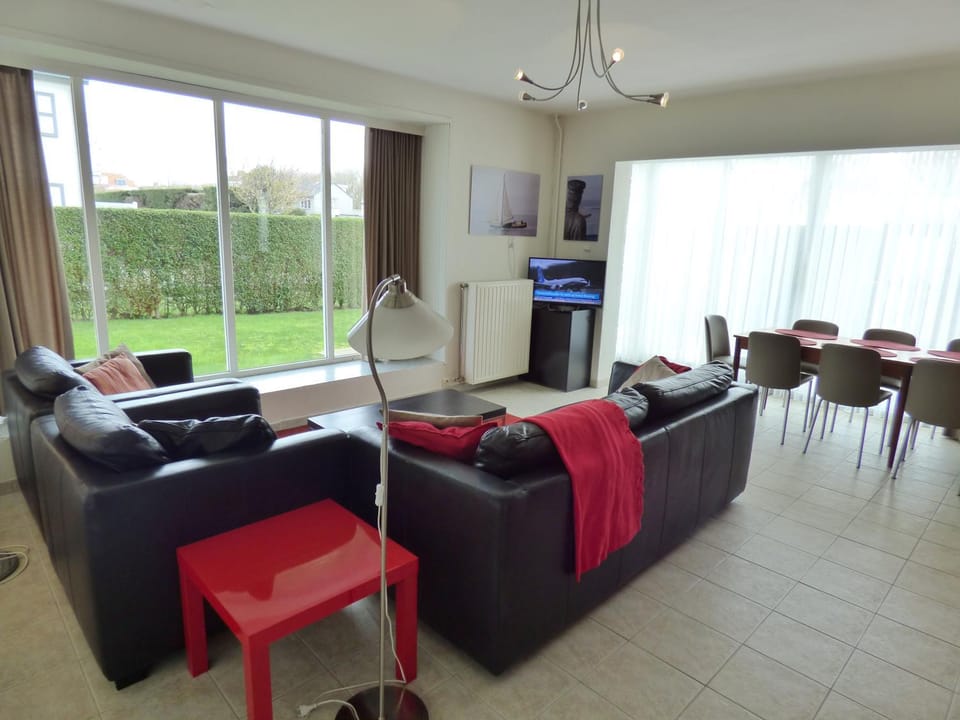 Karen, Duinlaan 5 Apartment in Zeeland, Netherlands