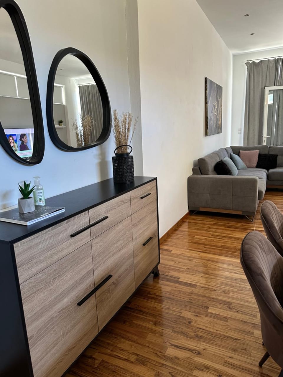 New delux studio with wooden floor Apartment in Chania