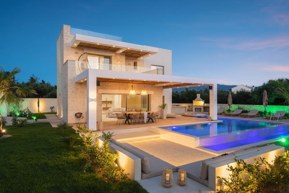 Property building, Patio, Garden view, Pool view, Swimming pool
