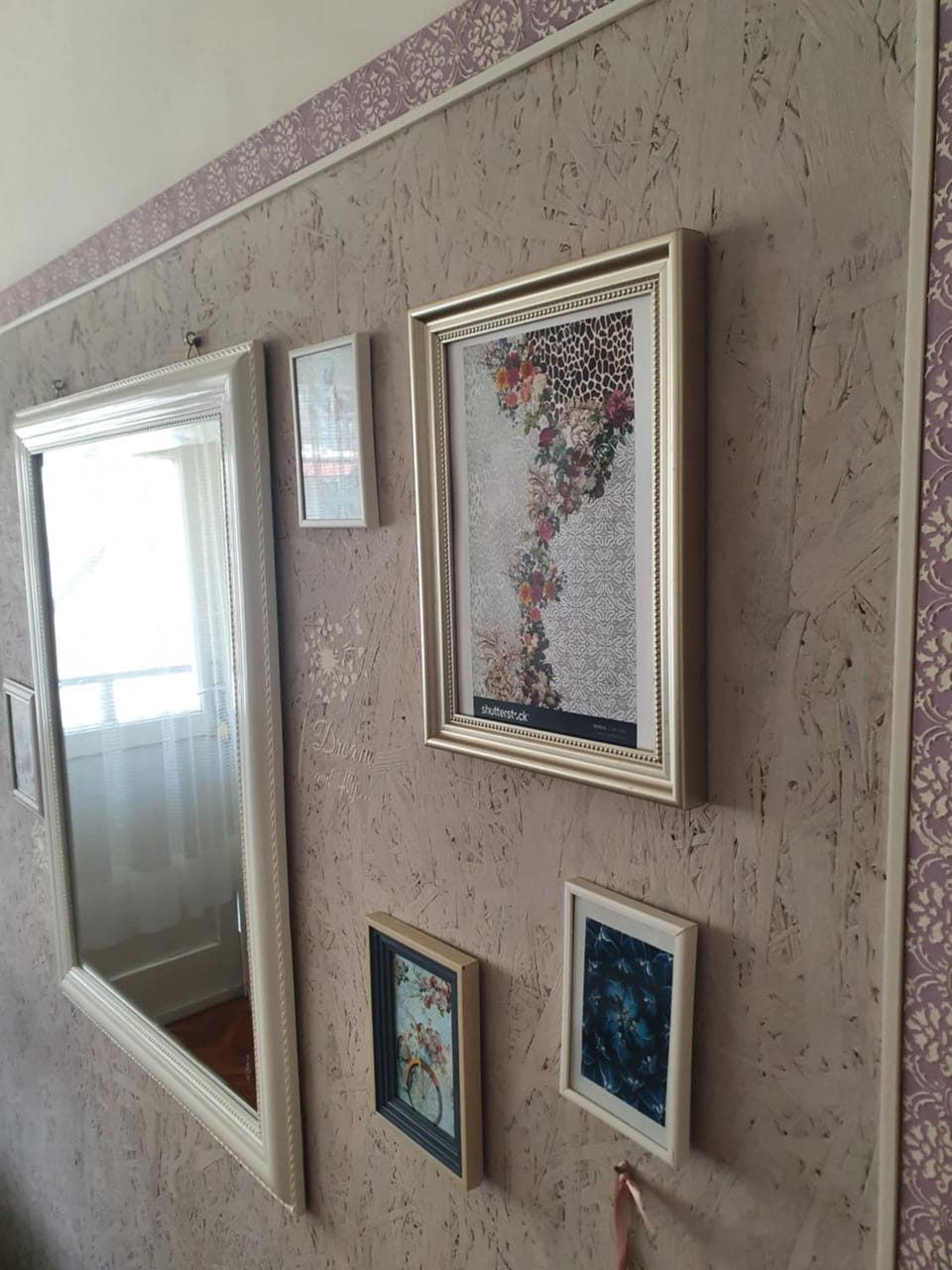 Living room, Decorative detail