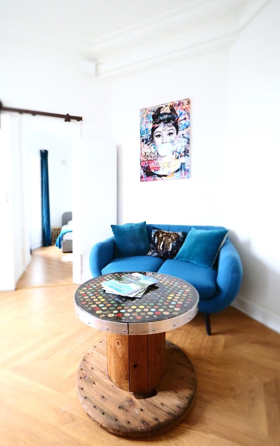 Living room, Seating area