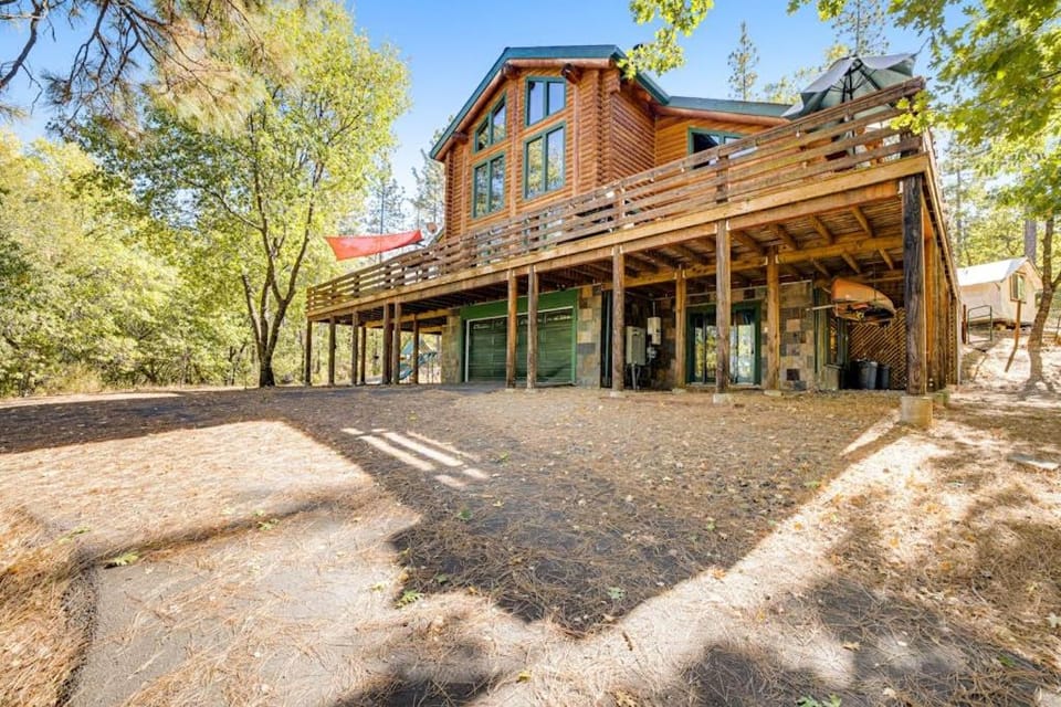 The Cub Inn House in Groveland