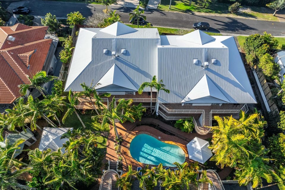 Property building, Pool view, Pool view, Swimming pool, Swimming pool