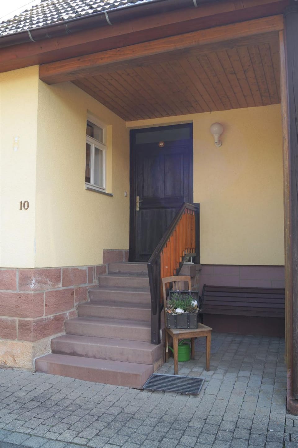 Facade/entrance