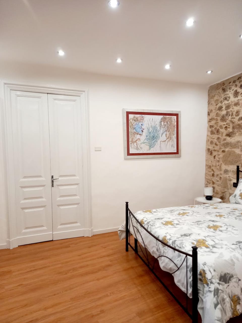 Bed, Photo of the whole room, Bedroom, wardrobe