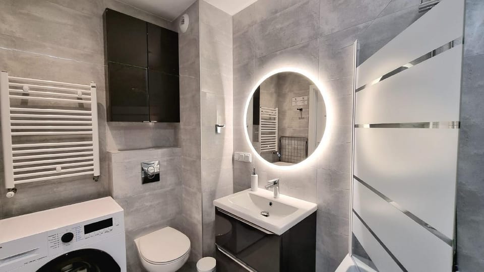 Toilet, Bathroom, Bath, washing machine