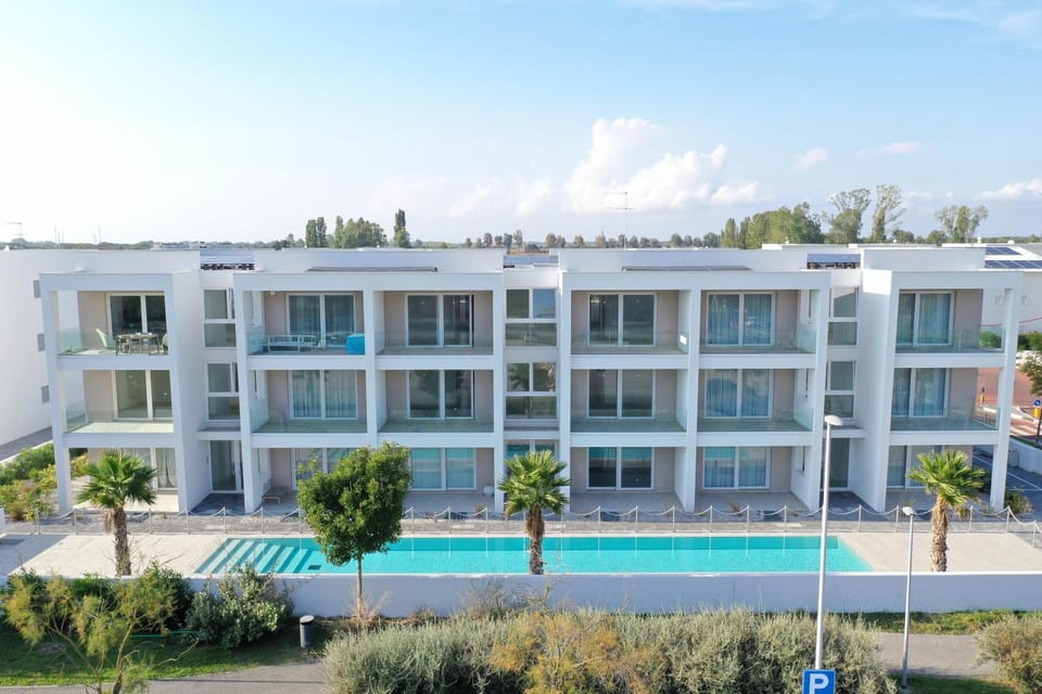 Saint Tropez Apartments Apartment in Lido di Jesolo