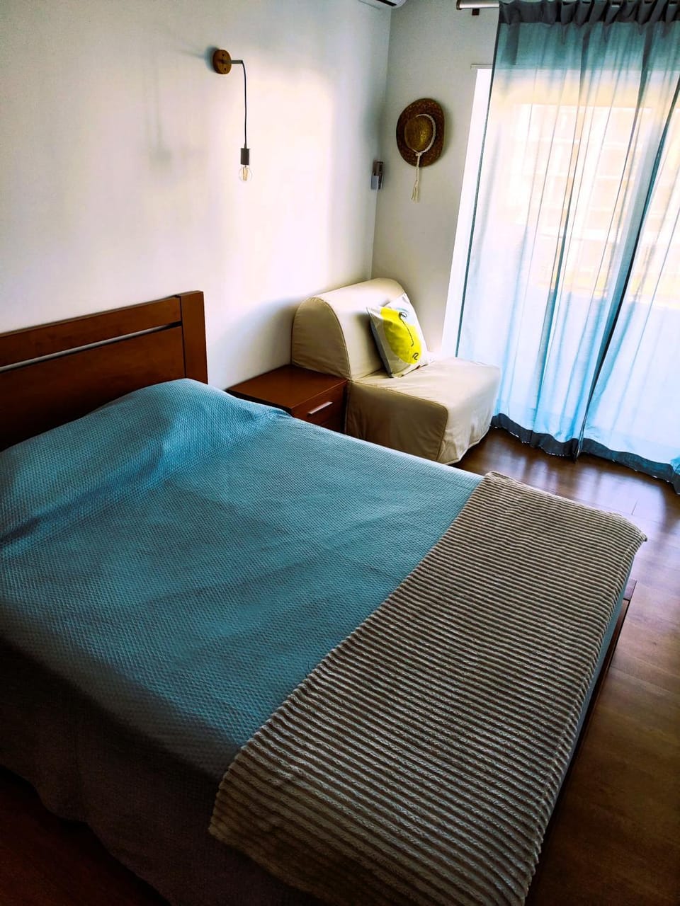 Bed, Decorative detail, Bedroom