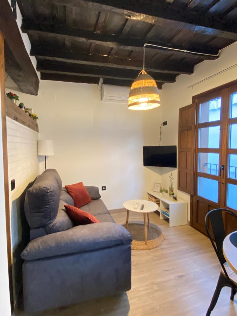 TV and multimedia, Lounge or bar, Dining area