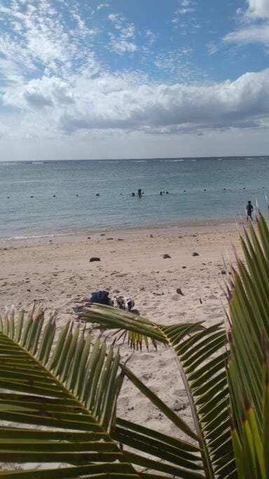 Westside Holidays Flic En Flac beach Apartment in Flic en Flac