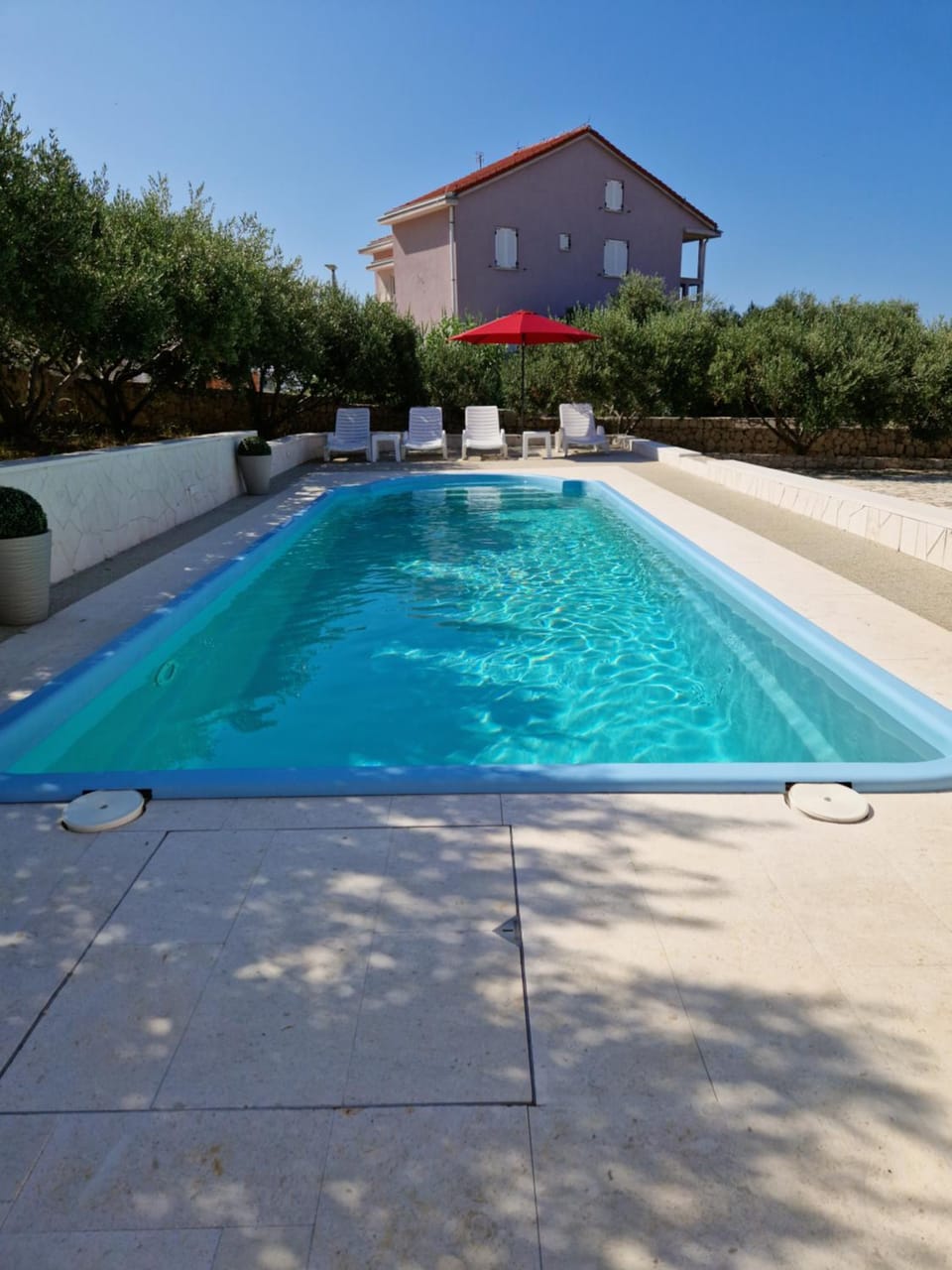 Day, Pool view, Swimming pool, sunbed