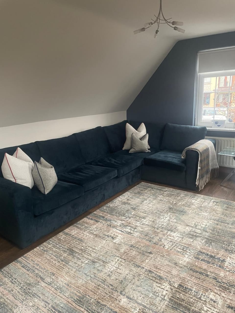 BeLFAST LOFT - FREE SECURE ONSITE PARKING AVAILABLE Apartment in Belfast