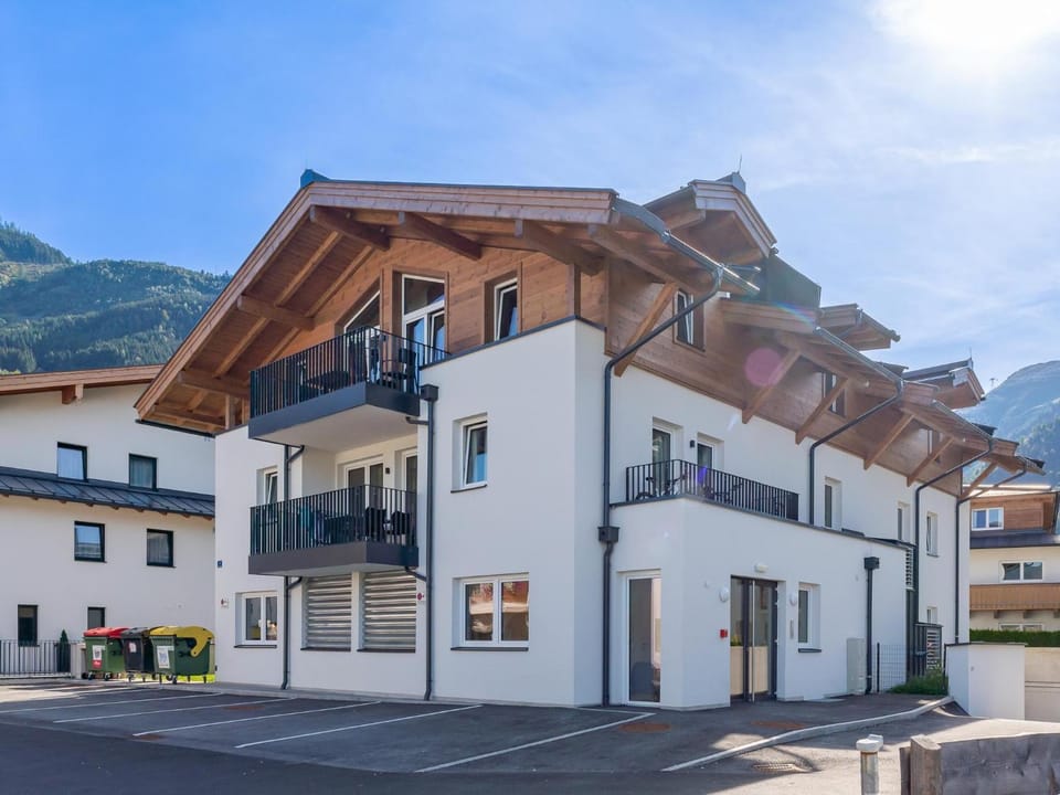 Property building, Summer