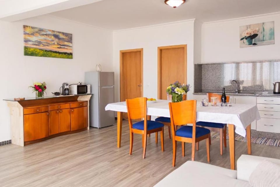 Casa Luz - Arco da Calheta Apartment in Madeira District
