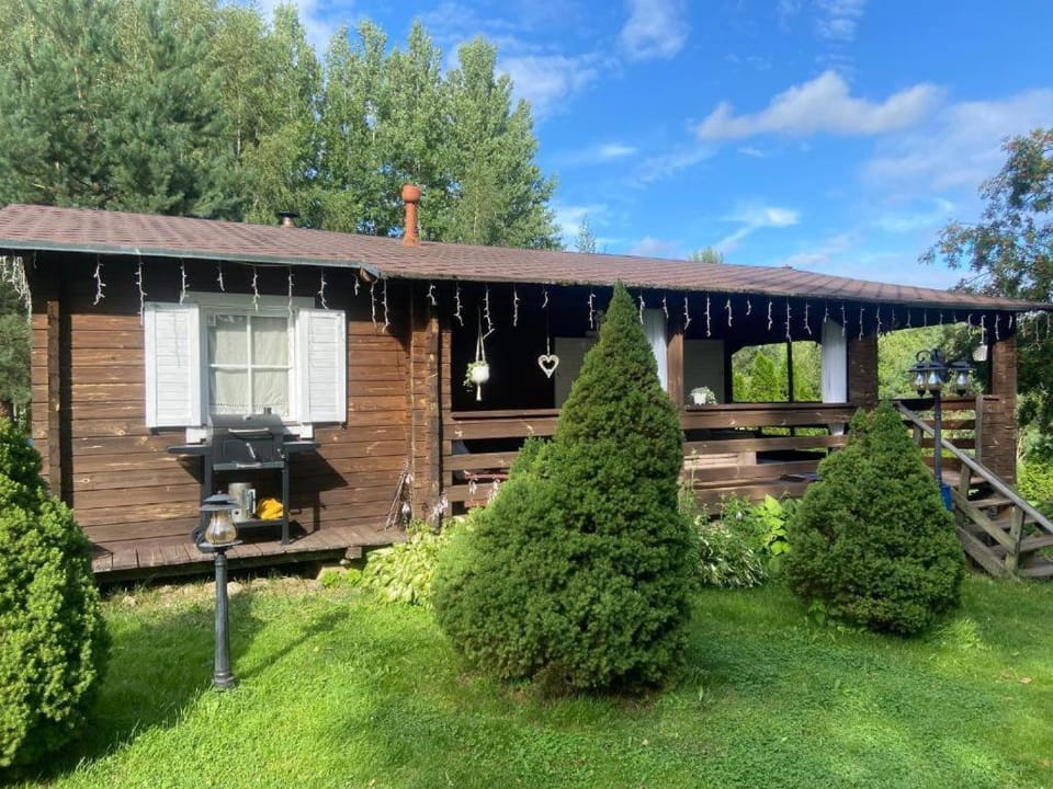 Pikkjärve puhkemaja House in Estonia