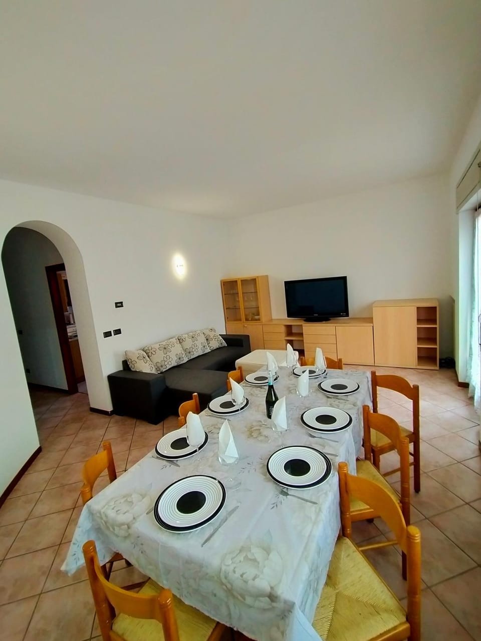 Dining area, Breakfast