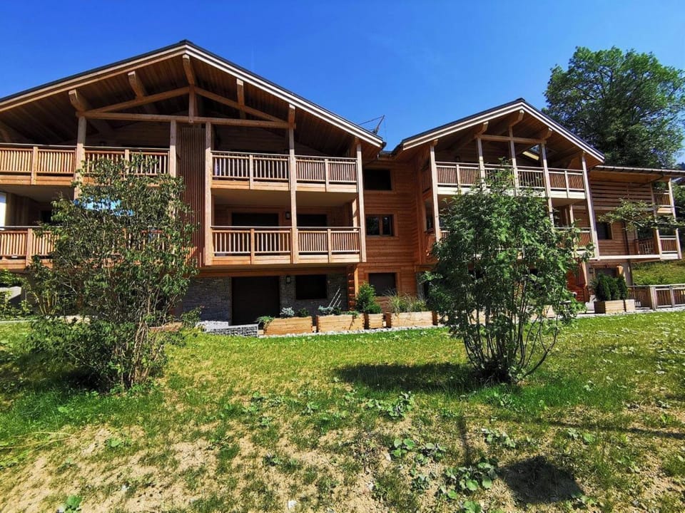 Appartement moderne avec balcon - 4/6 pers. - FR-1-623-36 Apartment in Les Gets