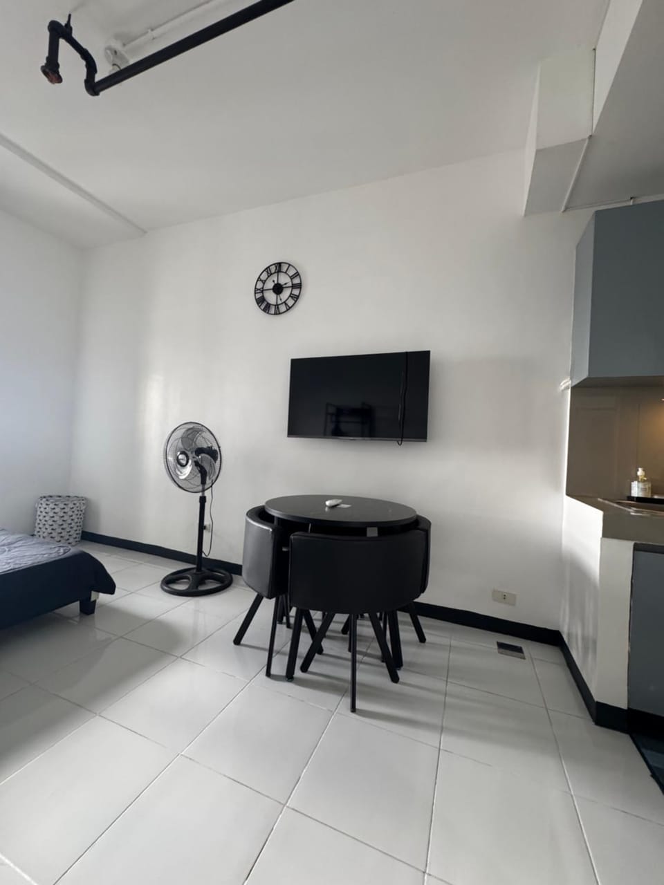TV and multimedia, Dining area
