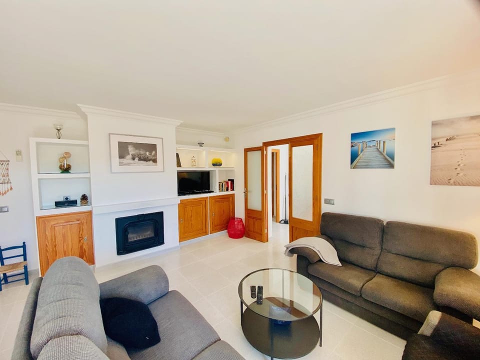 Big Sunny Apartment near the Alcudia Beach! Apartment in Raiguer