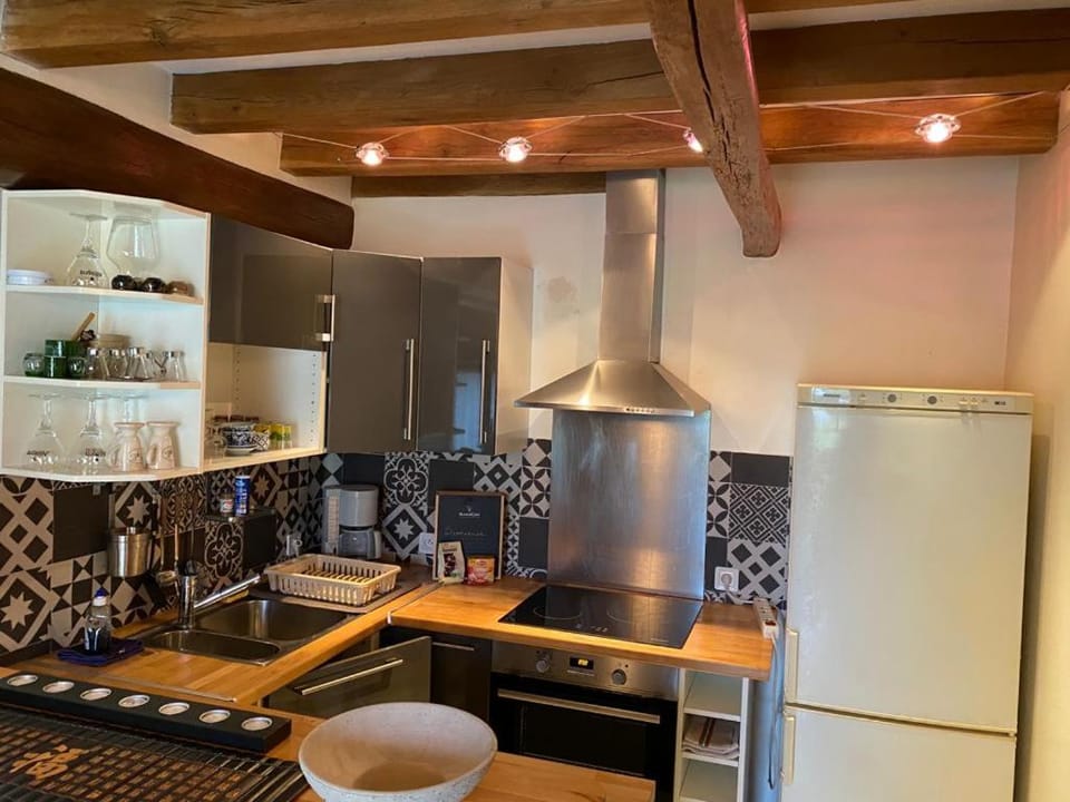 Gite de charme au coeur de la forêt House in Pays de la Loire