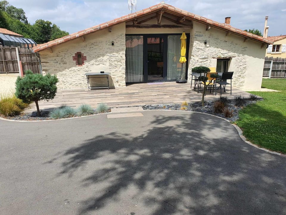Property building, Patio